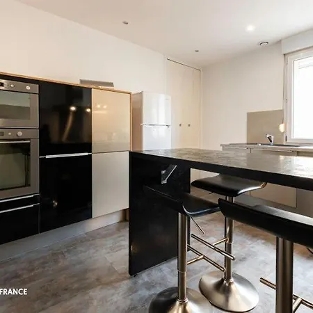 L'appart De La Goutte D'or * Avize